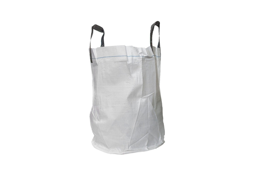 White 185 litre reusable woven polypropylene garden waste bag with carrying handles