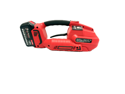 KM06431A battery-powered strapping machine, side three-quarter view